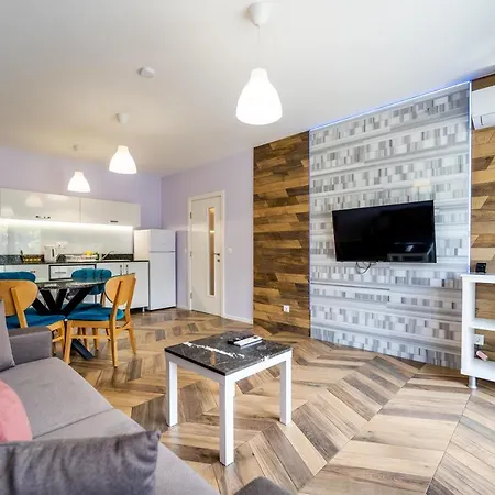 Sunny In Studentski Grad, Behind Unss *