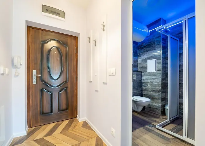 Sunny In Studentski Grad, Behind Unss * София