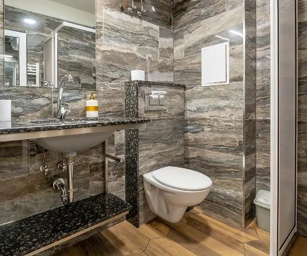 Sunny In Studentski Grad, Behind Unss Апартаменты София