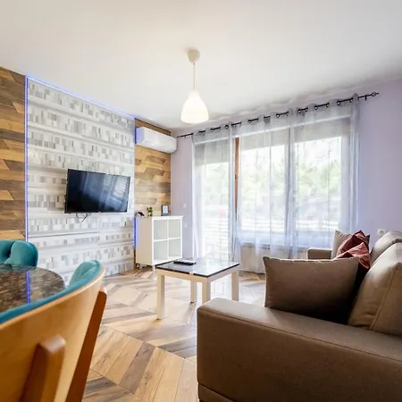 Lejlighed Sunny In Studentski Grad, Behind Unss