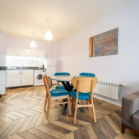 Sunny In Studentski Grad, Behind Unss Apartment