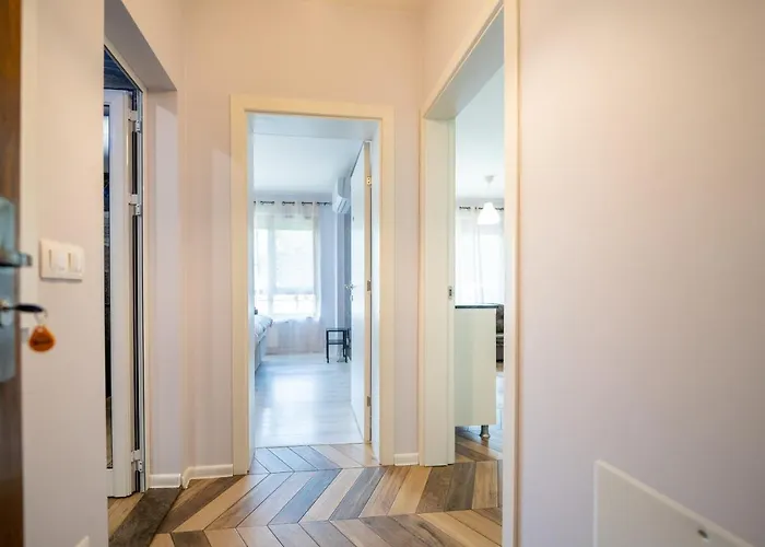 Sunny In Studentski Grad, Behind Unss شقة صوفيا