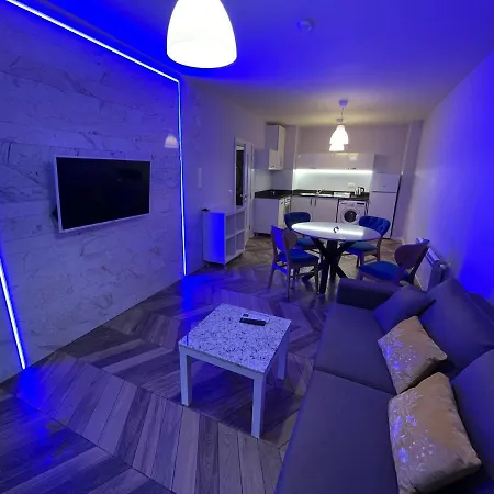 Sunny In Studentski Grad, Behind Unss *